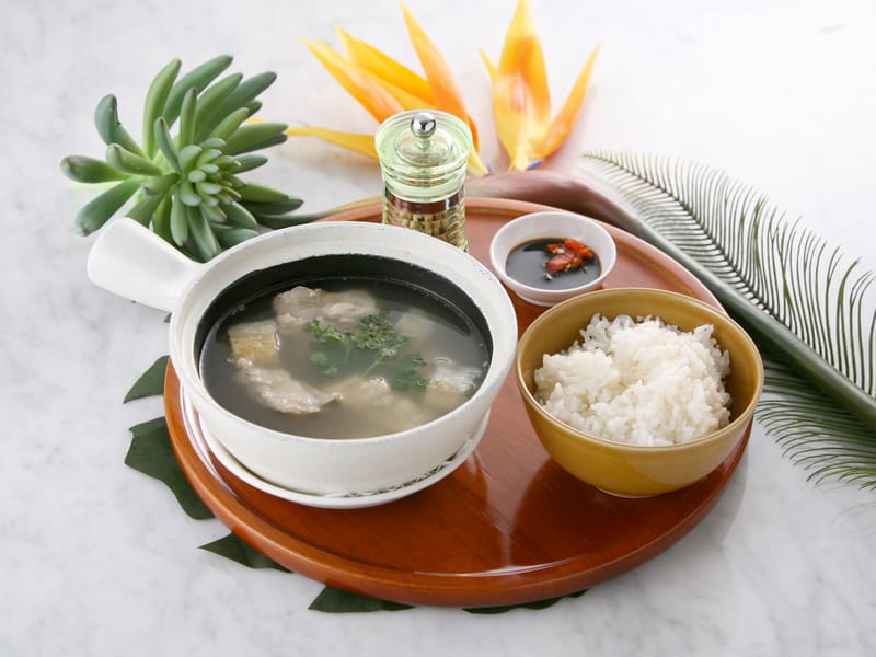肉骨茶（バクテ）
