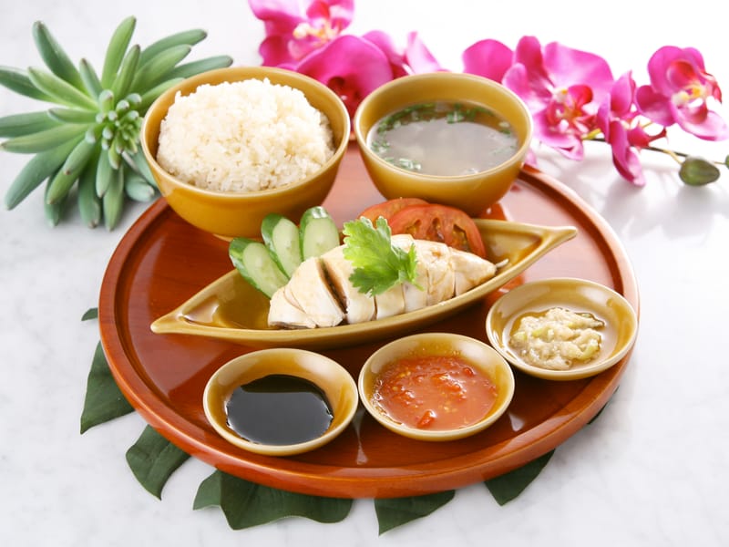 シンガポールチキンライス (蒸し）