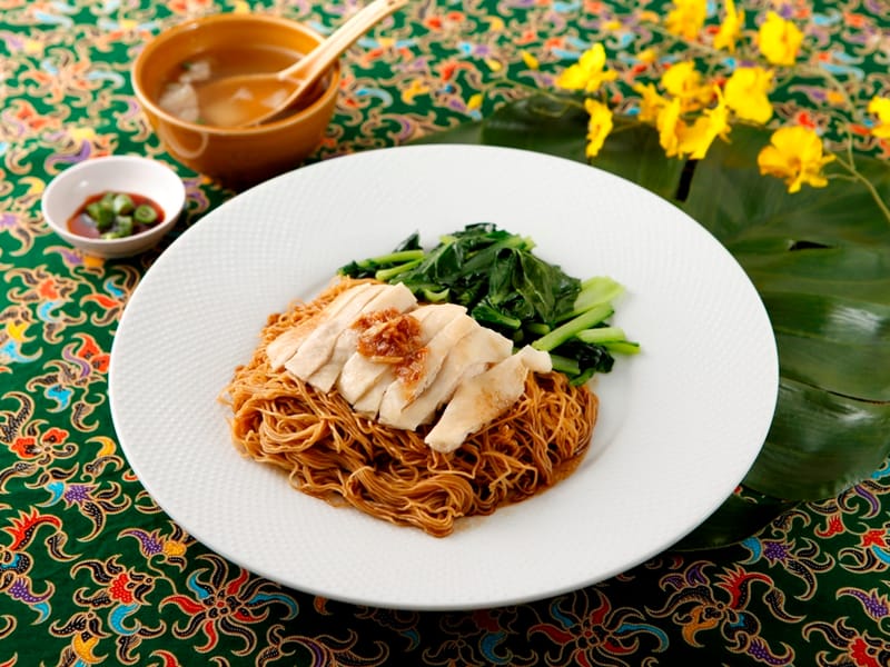 シンガポール海南鶏麺 (蒸し・揚げ・ハーフ)